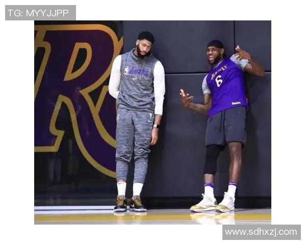 湖人签下罗同援,增强球队深度