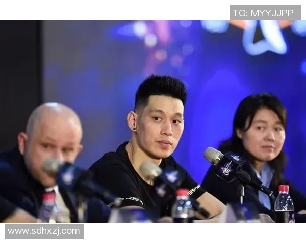 林书豪确定加盟北京首钢,将在CBA赛场继续征战! 林书豪确定加盟北京首钢,将在CBA赛场继续征战!